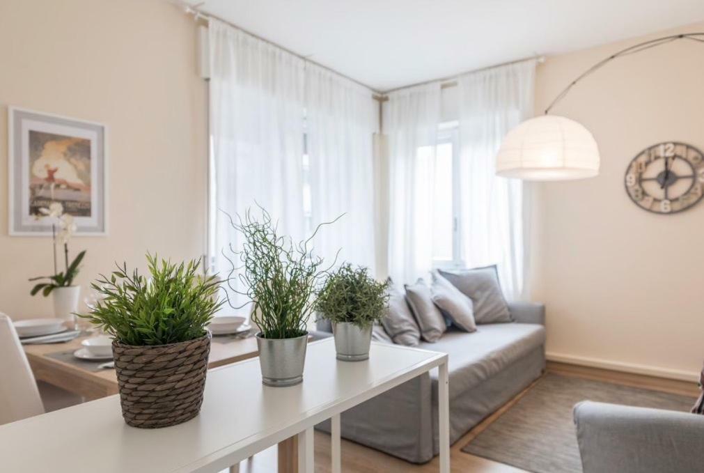 Lovely, Charming And Quiet Apartment In The Centre Air Conditioned And Free Private Garage Como Exterior photo